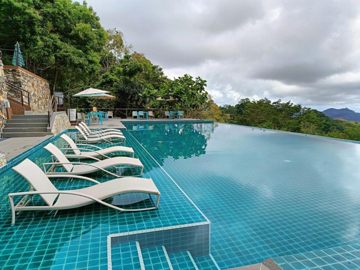 Mist Mountain Resort Powered By Cocotel Cebu Exterior photo