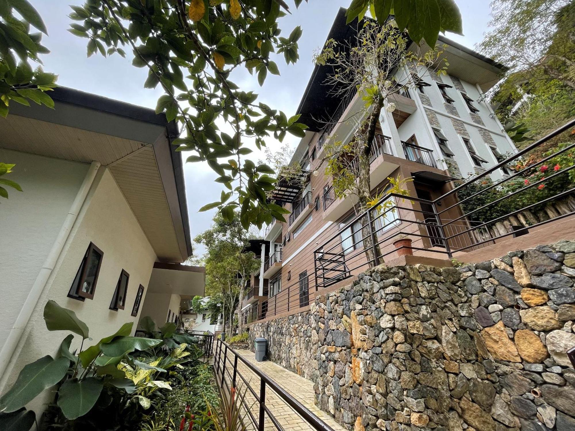 Mist Mountain Resort Powered By Cocotel Cebu Exterior photo