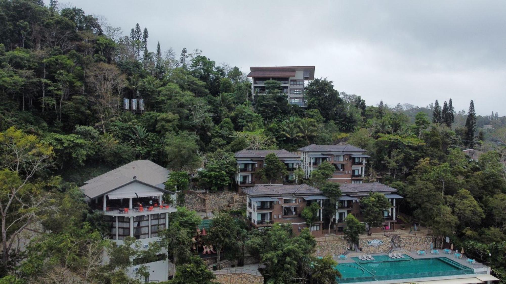 Mist Mountain Resort Powered By Cocotel Cebu Exterior photo