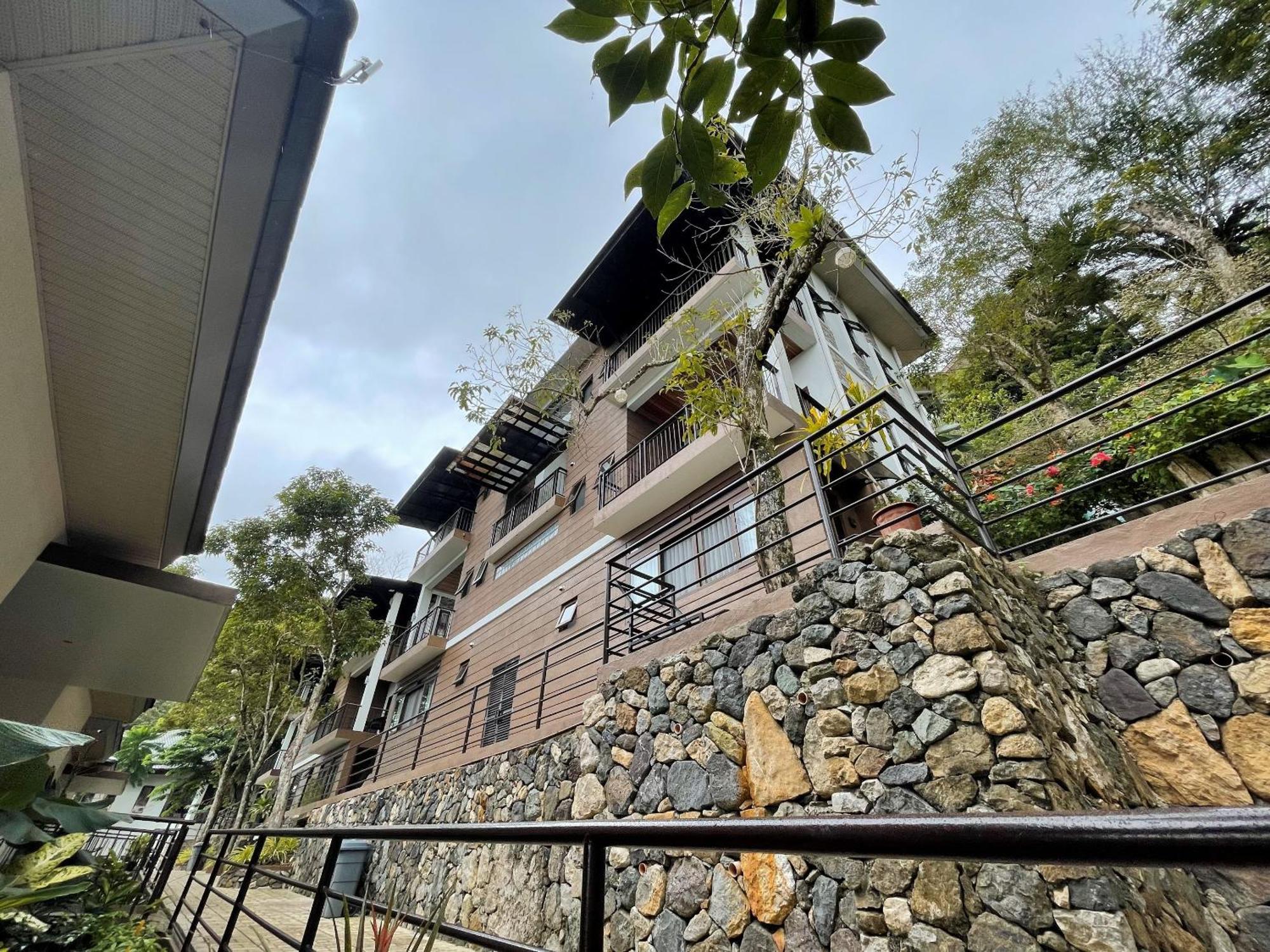 Mist Mountain Resort Powered By Cocotel Cebu Exterior photo