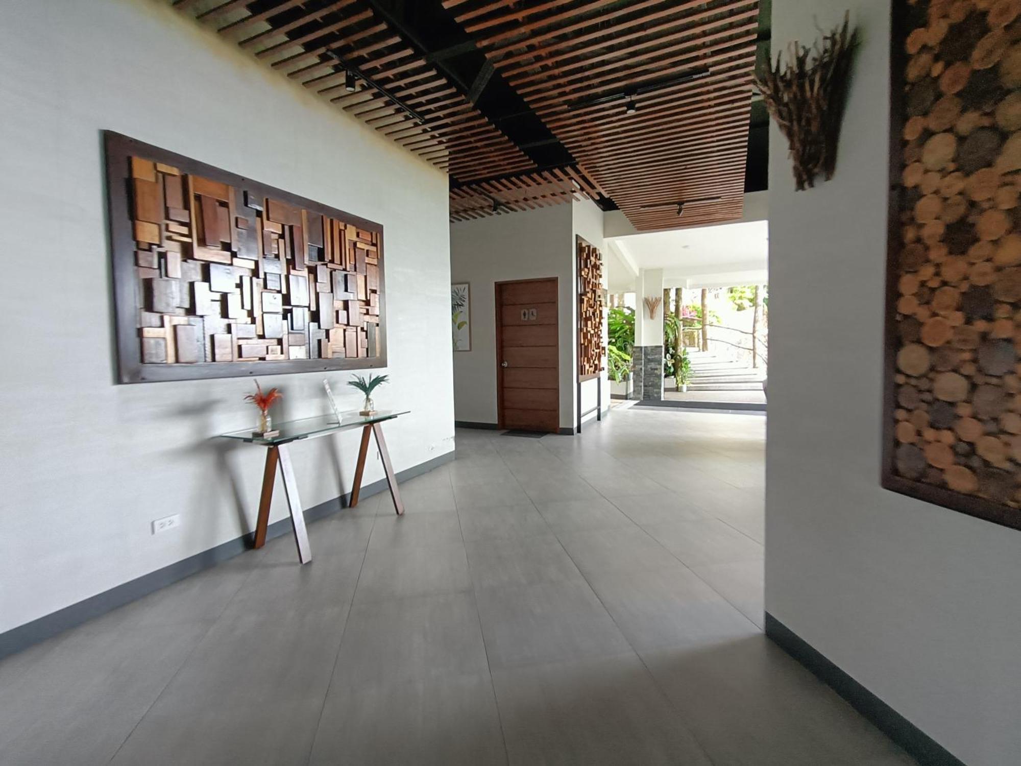 Mist Mountain Resort Powered By Cocotel Cebu Exterior photo