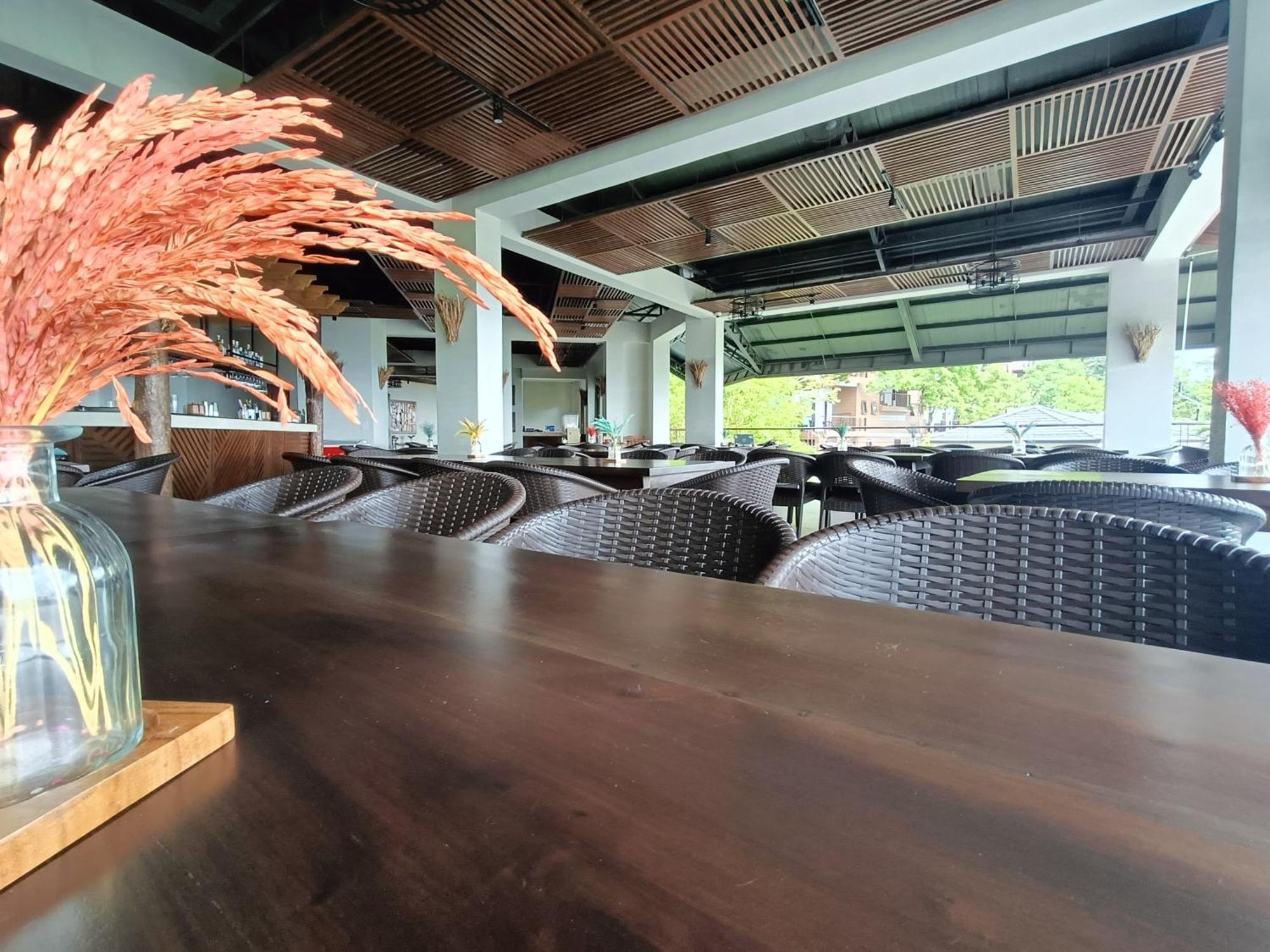 Mist Mountain Resort Powered By Cocotel Cebu Exterior photo