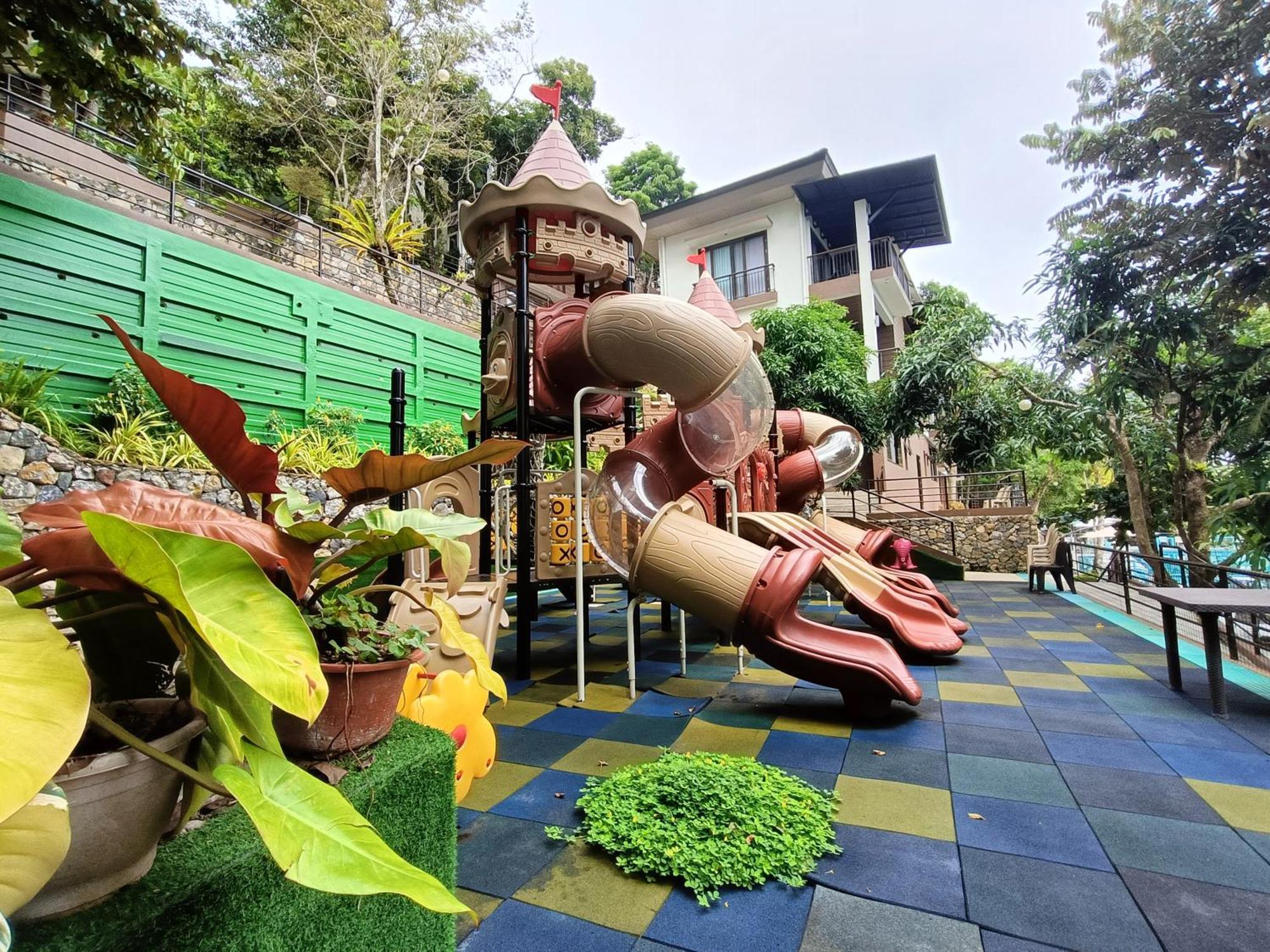 Mist Mountain Resort Powered By Cocotel Cebu Exterior photo
